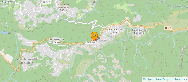 localisation de l'entreprise MADAME SANDRINE DEBARGE à FREJUS