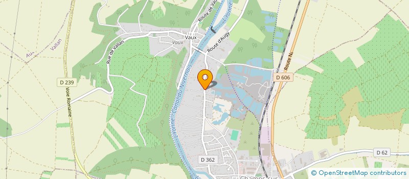 localisation de l'entreprise MADAME SANDRINE RENAND  CHAMPS-SUR-YONNE