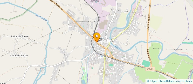 localisation de l'entreprise MADAME SHIRLEY MARTY  LABRUGUIERE