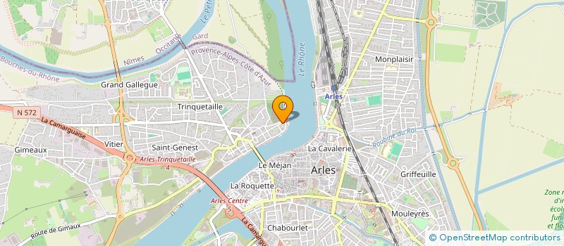 localisation de l'entreprise MADAME SOFIA DAHOU à ARLES