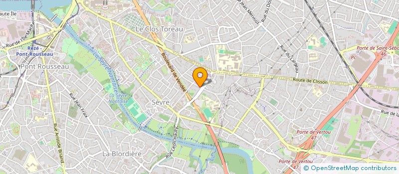 localisation de l'entreprise MADAME SOLANGE LANDRIEAU à NANTES