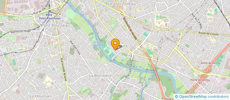 localisation de l'entreprise MADAME SOPHIE COUROYE à NANTES