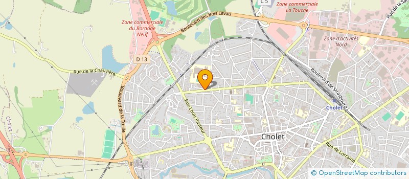 localisation de l'entreprise MADAME SUZIE REQUENA  CHOLET