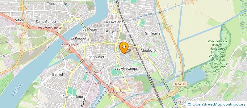 localisation de l'entreprise MADAME SYLVIE ROBERT à ARLES