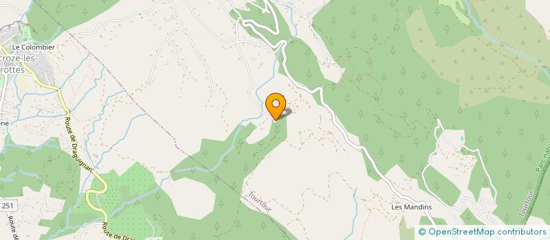 localisation de l'entreprise MADAME YOLANDA LOS  TOURTOUR