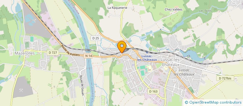 localisation de l'entreprise MONSIEUR ADRIEN FROIDURE  LUSSAC-LES-CHATEAUX