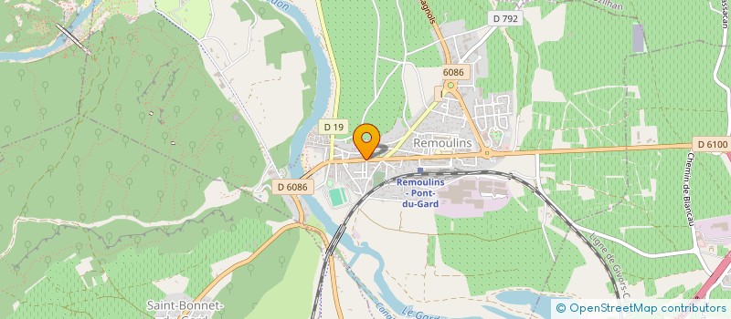 localisation de l'entreprise MONSIEUR AHUNUI FAATAU  REMOULINS