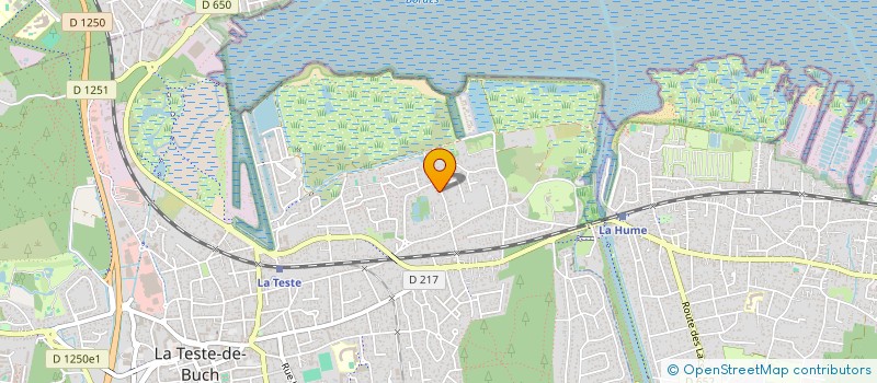 localisation de l'entreprise MONSIEUR DENIS LUC à LA TESTE-DE-BUCH