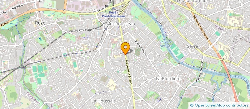 localisation de l'entreprise MONSIEUR FABRICE TROCHU  REZE