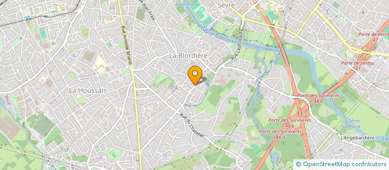 localisation de l'entreprise MONSIEUR FOUSSEYNI KOITA  REZE