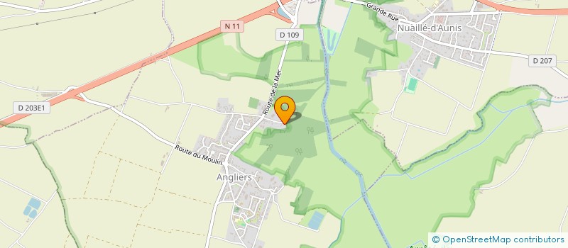 localisation de l'entreprise MONSIEUR JEROME DOUHAUD  ANGLIERS