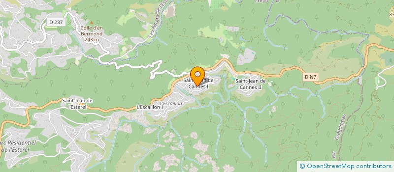 localisation de l'entreprise MONSIEUR JOSEPH ADSUAR à FREJUS