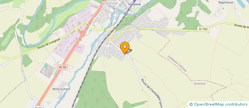 localisation de l'entreprise MONSIEUR JULIEN ROQUIER  VIVONNE