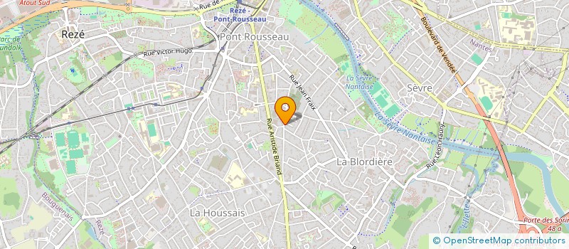 localisation de l'entreprise MONSIEUR LAURENT LECUYER à REZE
