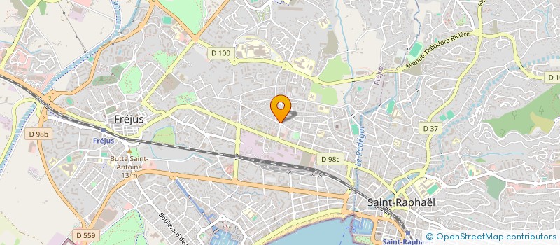 localisation de l'entreprise MONSIEUR MAXIME PRADELLE à FREJUS