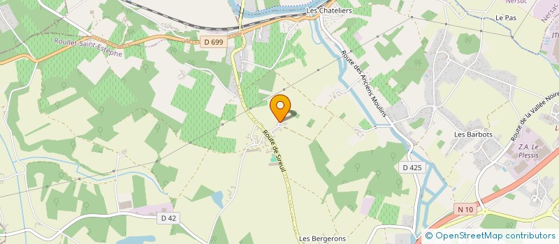 localisation de l'entreprise MONSIEUR MICHAEL MARTIN  ROULLET-SAINT-ESTEPHE