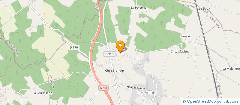 localisation de l'entreprise MONSIEUR NELSON REVERDY à LES ADJOTS