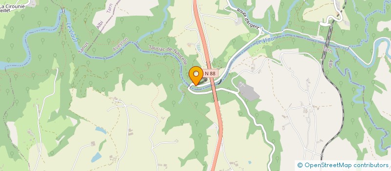 localisation de l'entreprise MONSIEUR NICOLAS DUMENIL  TAURIAC-DE-NAUCELLE