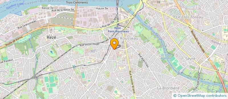 localisation de l'entreprise MONSIEUR OLIVIER FOURAGE  REZE