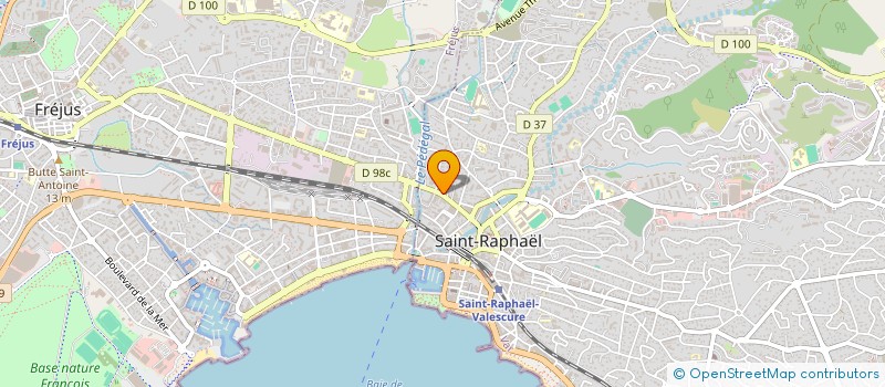 localisation de l'entreprise MONSIEUR OUALID OUKDIR à SAINT-RAPHAEL