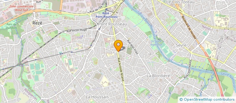 localisation de l'entreprise MONSIEUR PASCAL GILBERT  REZE