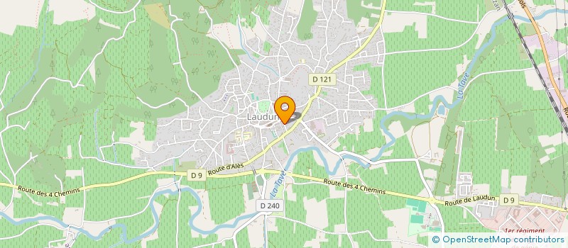 localisation de l'entreprise MONSIEUR PIERRE HENNEUSE  LAUDUN-L'ARDOISE