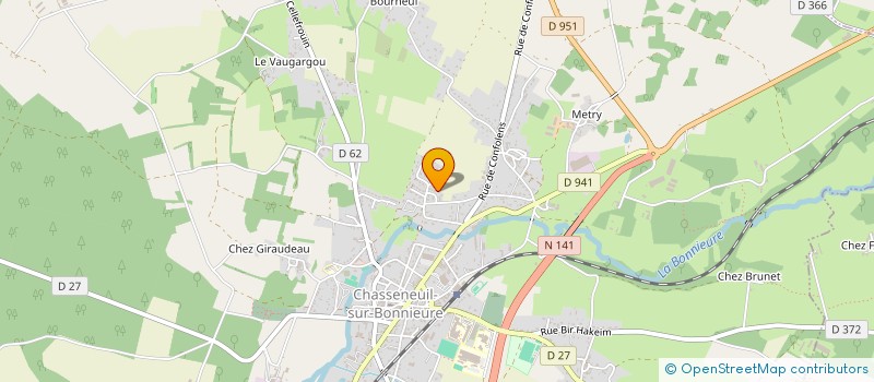 localisation de l'entreprise MONSIEUR THEO HECQUET  CHASSENEUIL-SUR-BONNIEURE