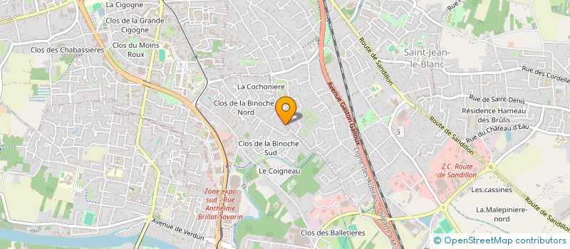 localisation de l'entreprise MONSIEUR WILLY-SERGE MFAM à ORLEANS