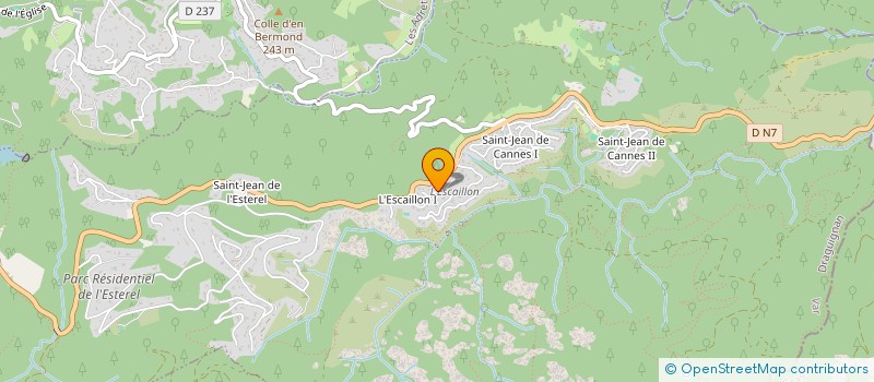 localisation de l'entreprise PANDORA à FREJUS