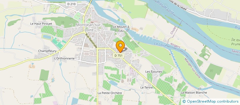 localisation de l'entreprise PERCUTE à MAUGES-SUR-LOIRE