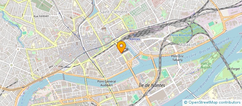 localisation de l'entreprise PLAGE WEB à NANTES