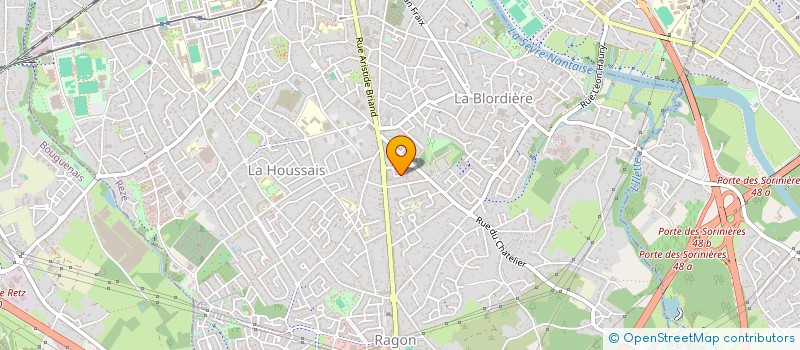 localisation de l'entreprise REZFORMATION à REZE