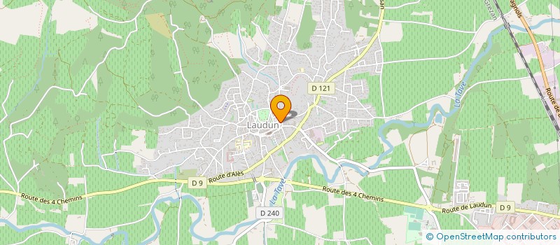 localisation de l'entreprise S.A.R.L.U. POULAIN  LAUDUN-L'ARDOISE