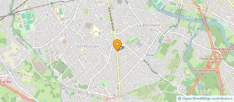 localisation de l'entreprise SUIVEZ LE GUIDE à REZE