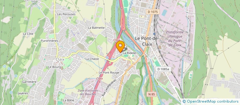 localisation de l'entreprise T M D DISTRIBUTION à CLAIX