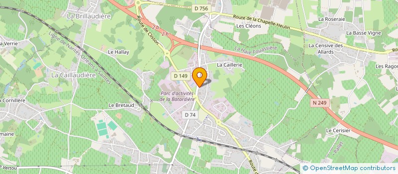 localisation de l'entreprise UNIVERS AUTO à HAIE-FOUASSIERE (LA)