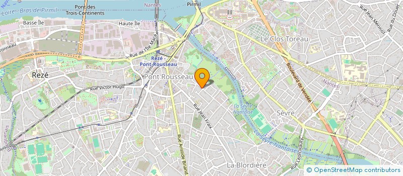 localisation de l'entreprise WOOD BOX  REZE